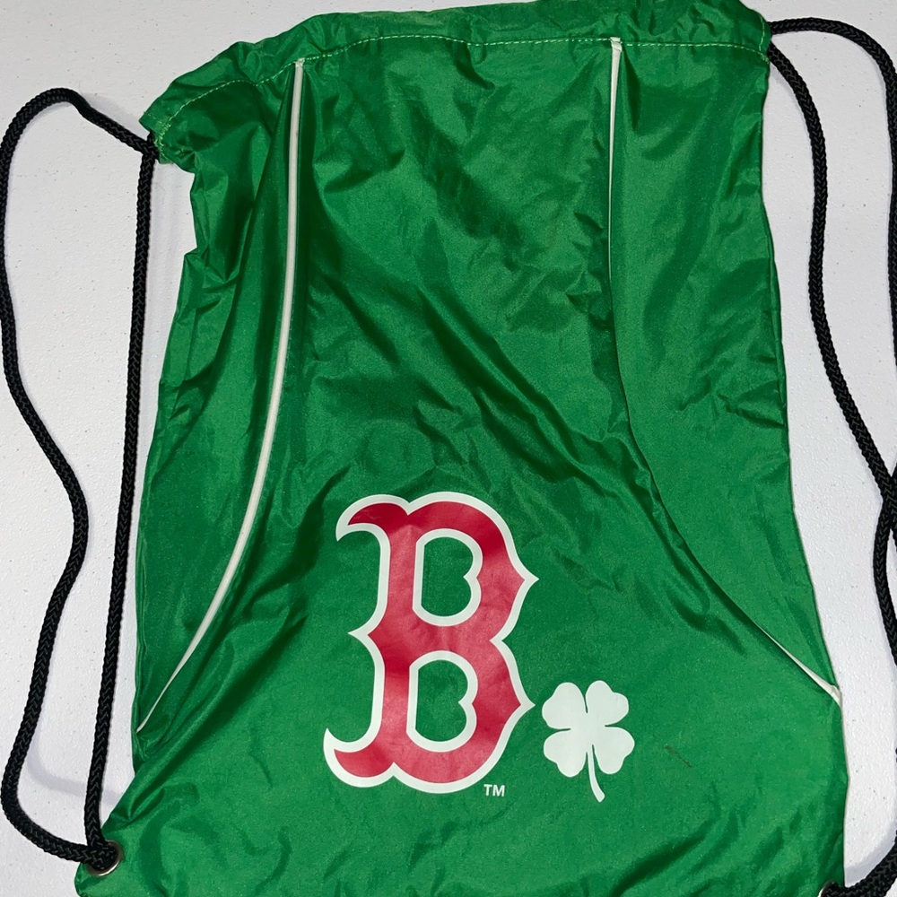 MLB/Baseball: Boston Redsox Green St. Patrick's Day Drawstring Bag/Backpack